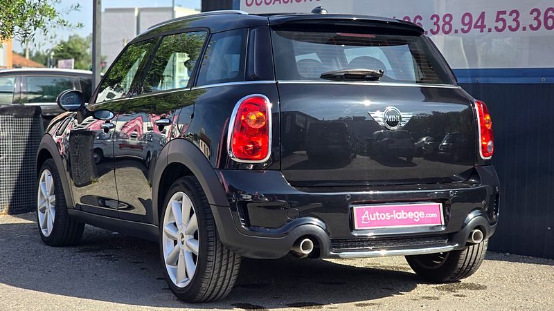 MINI MINI COUNTRYMAN 2016