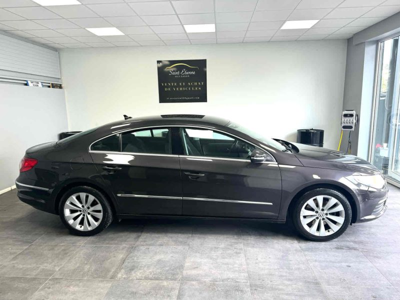 VOLKSWAGEN PASSAT CC B6 2009