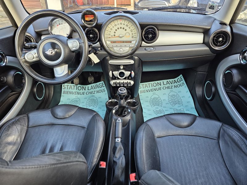 MINI CLUBMAN 1,6D 110 CH GPS TOIT OUVRANT 