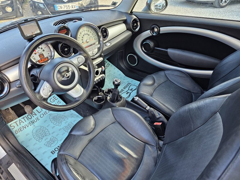 MINI CLUBMAN 1,6D 110 CH GPS TOIT OUVRANT 