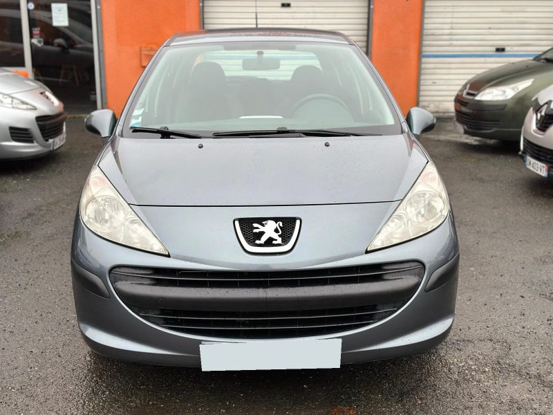 PEUGEOT 207 - GARANTIE 12 MOIS - 1.4 HDI 70 cv Blue Lion