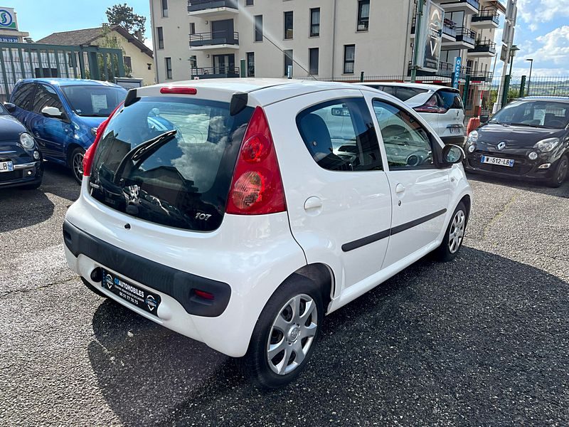 PEUGEOT 107 1.0i 68 CV TRENDY