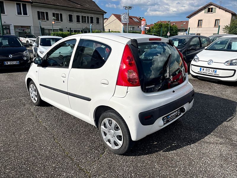 PEUGEOT 107 1.0i 68 CV TRENDY