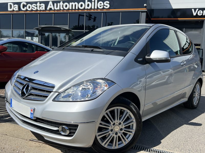 MERCEDES CLASSE A II 170 ELEGANCE 1.7 116 Cv BOITE AUTOMATIQUE 28 300 Kms - GARANTIE 1 AN