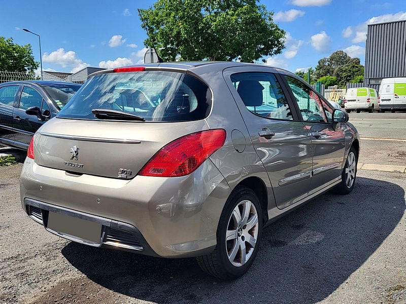 PEUGEOT 308- GARANTIE 12 MOIS- 1.6 HDI 112 CV Active