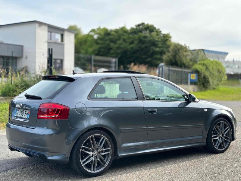 AUDI S3 quattro 1984cm3 265cv