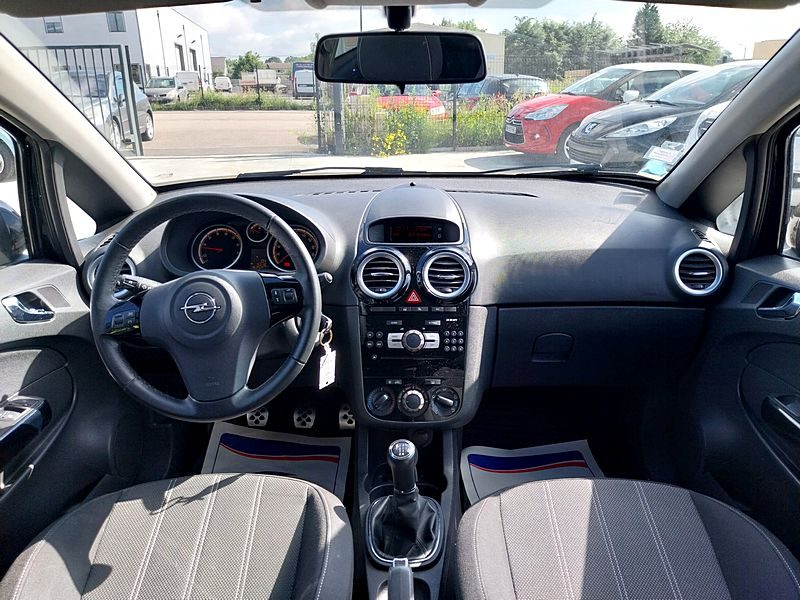 OPEL CORSA D 1.4 120 Color edition