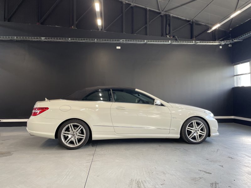 MERCEDES E350CGI PACK AMG