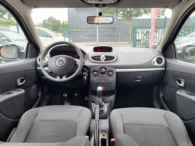 RENAULT CLIO III 2009