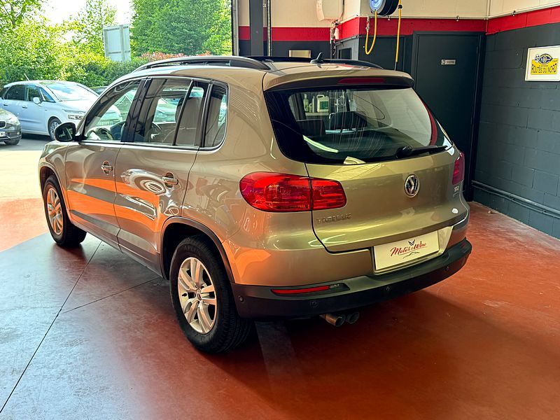 VOLKSWAGEN TIGUAN 2012