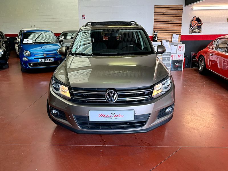 VOLKSWAGEN TIGUAN 2012