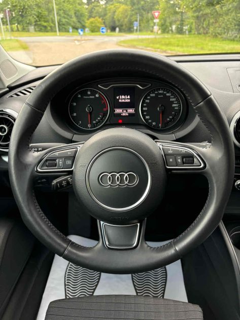 AUDI A3 1.4 TFSI 122CV AMBITION