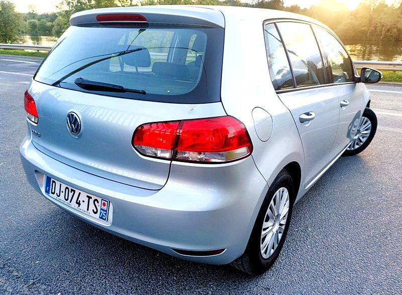 VOLKSWAGEN GOLF VI 2012