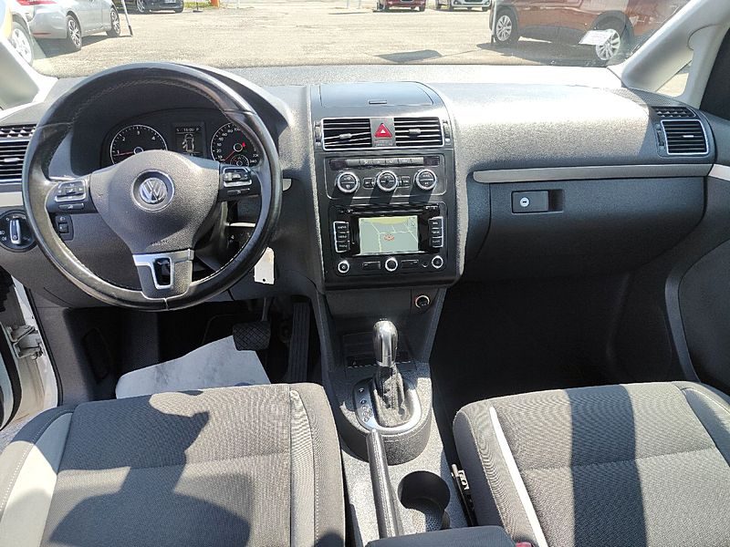 VOLKSWAGEN TOURAN 1.6 TDI 105cv LIFE BA