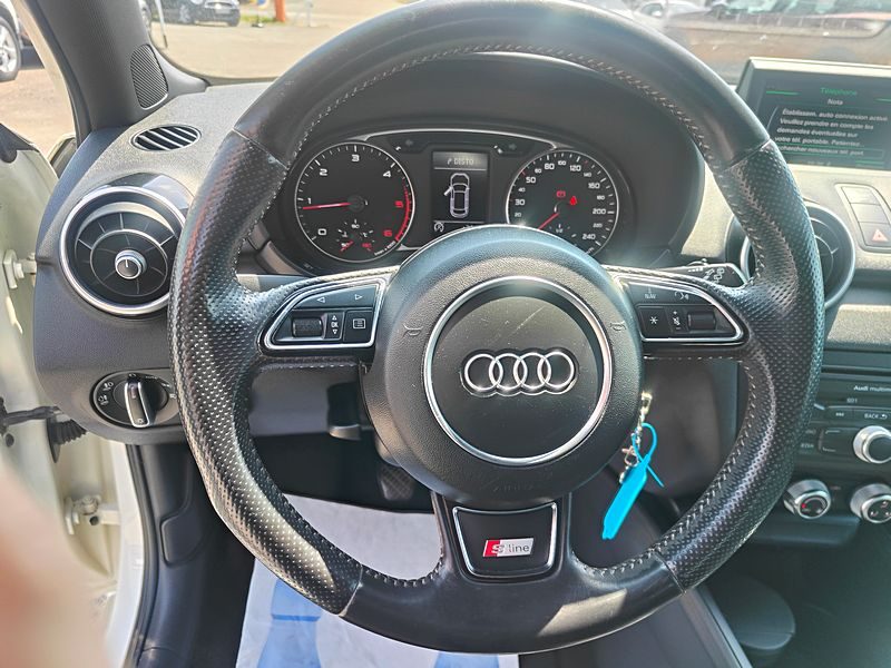 AUDI A1 Sportback 1.6 TDI 90cv S-Line