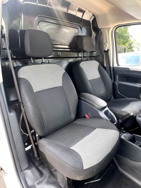 RENAULT KANGOO 2019