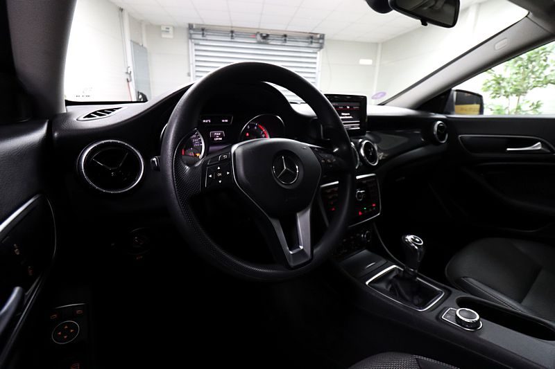 MERCEDES CLA 2013