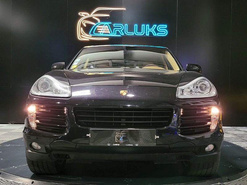 PORSCHE CAYENNE S 4.8 V8 385cv Boîte Auto Tiptronic / FAIBLE KILOMETRAGE