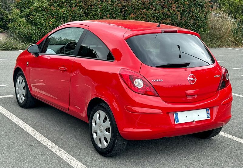 OPEL CORSA D 1.3 CDTI 75