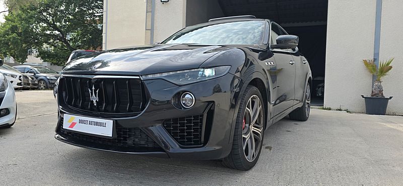 MASERATI LEVANTE 2020