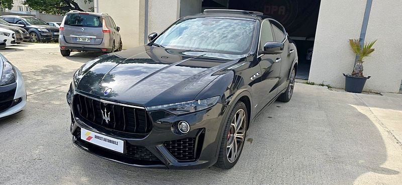 MASERATI LEVANTE 2020