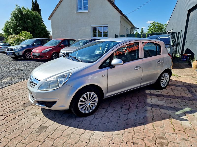 OPEL CORSA D 2008