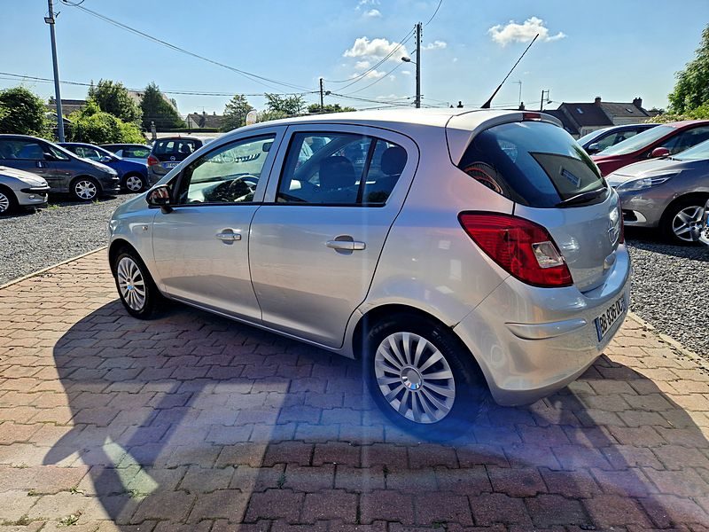 OPEL CORSA D 2008