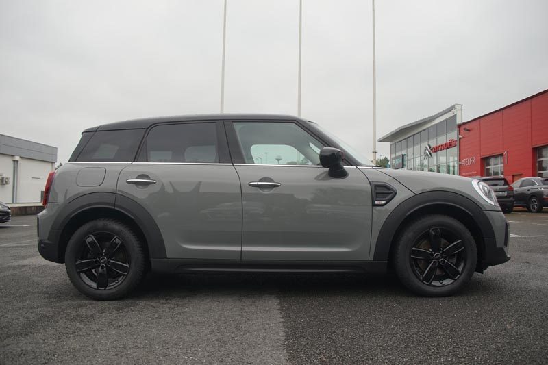 MINI MINI COUNTRYMAN 1.5 136CH A/7 COOPER