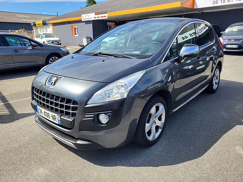 PEUGEOT 3008 Monospace 2012