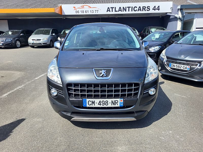 PEUGEOT 3008 Monospace 2012