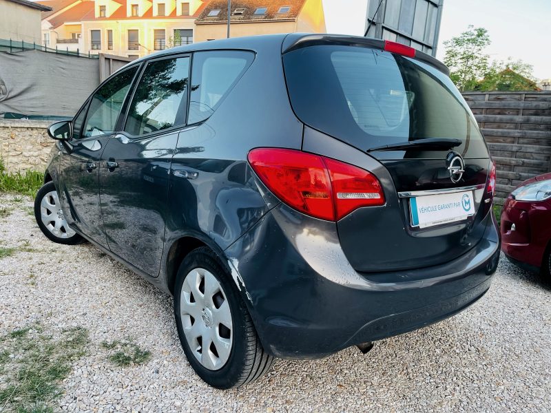 OPEL MERIVA 2013