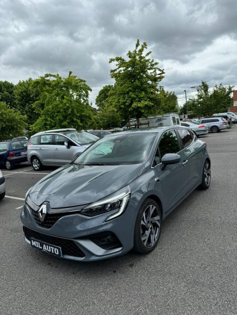 RENAULT CLIO 2021