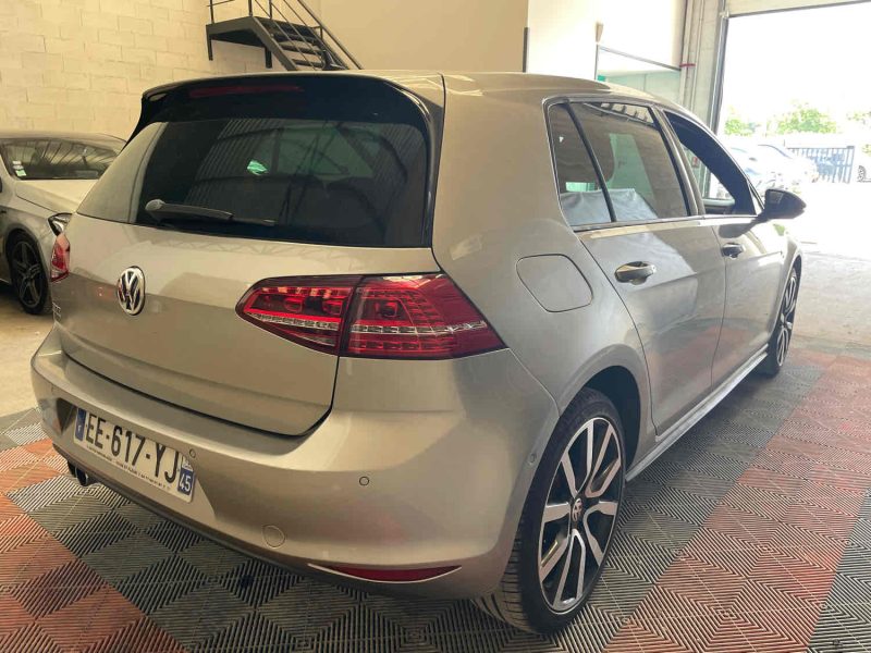 VOLKSWAGEN GOLF VII 2016 5 Portes GTE 1.4 TSI 16V 204 Hybrid Blue Motion DSG6 150 cv Boîte auto