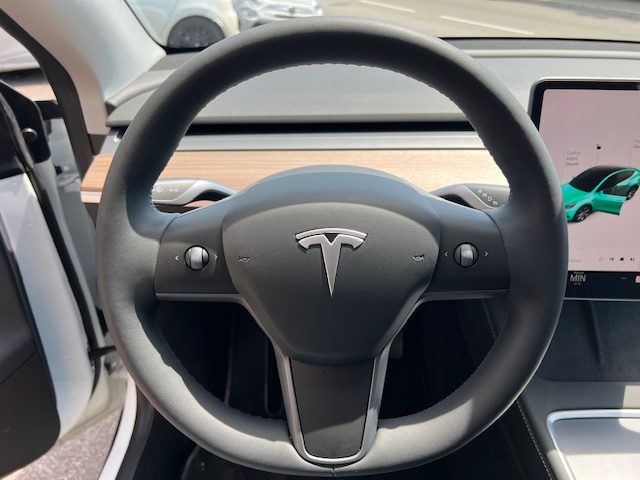 Tesla Model Y ELECTRIC 300 60KWH STANDARD-RANGE BVA