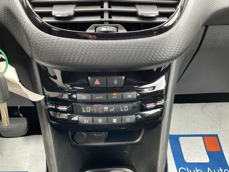 PEUGEOT 2008 I 2019