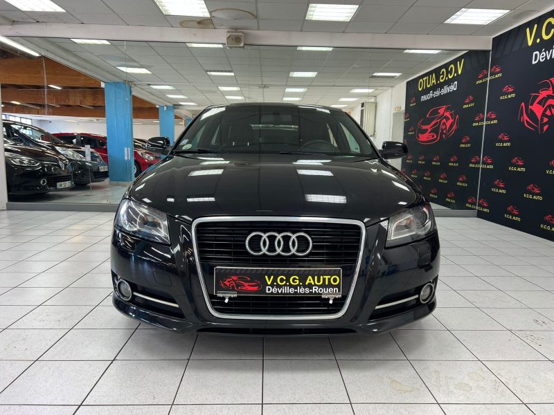 AUDI A3 2.0 TDI 140CH DPF S-LINE