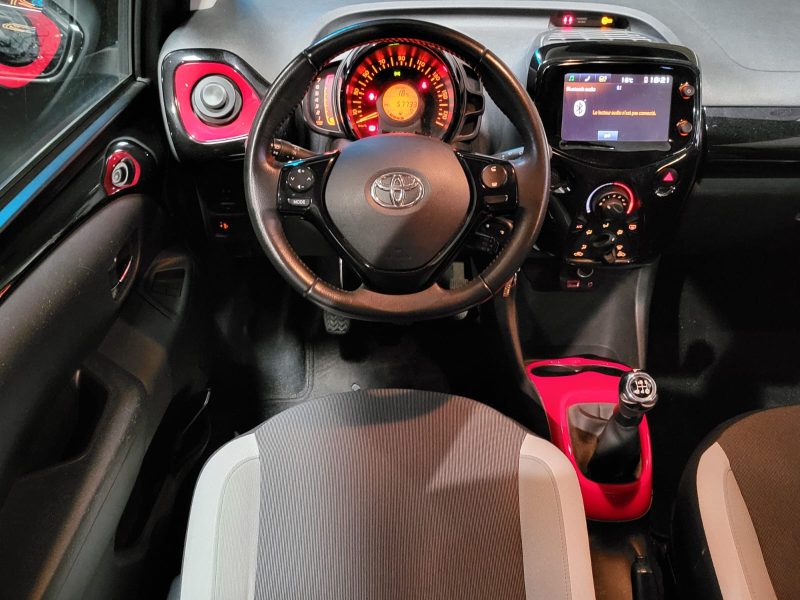 TOYOTA AYGO 1.0 VVT-i 68cv X-Cite BVM5