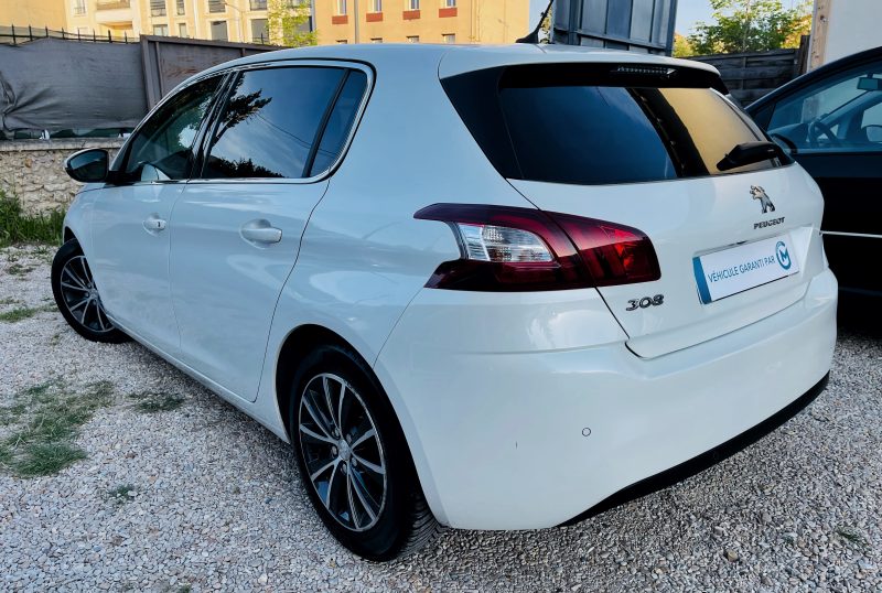 PEUGEOT 308 2016