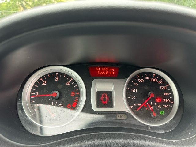 RENAULT CLIO III 2011 - 36455 km