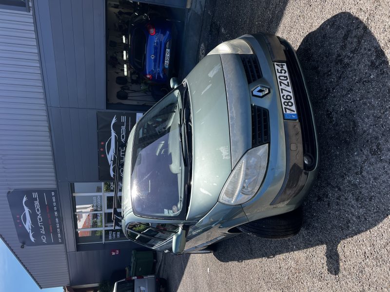 RENAULT SCENIC 1.9DCI  120 pack authentique