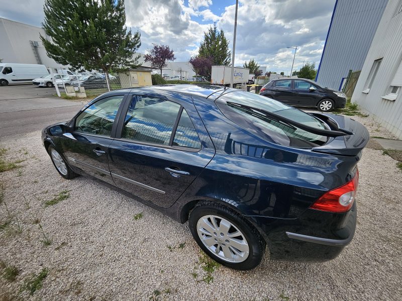 RENAULT LAGUNA II 2007