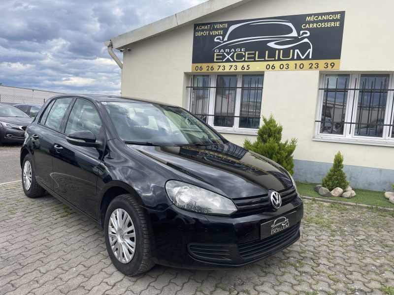 VOLKSWAGEN GOLF 2010