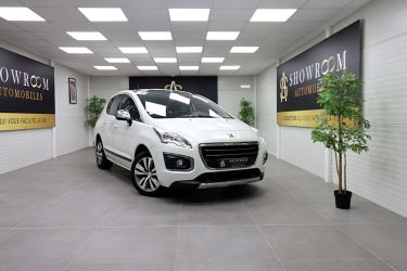 PEUGEOT 3008 2016