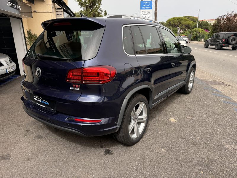 VOLKSWAGEN TIGUAN 2015