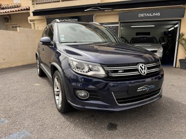 VOLKSWAGEN TIGUAN 2015