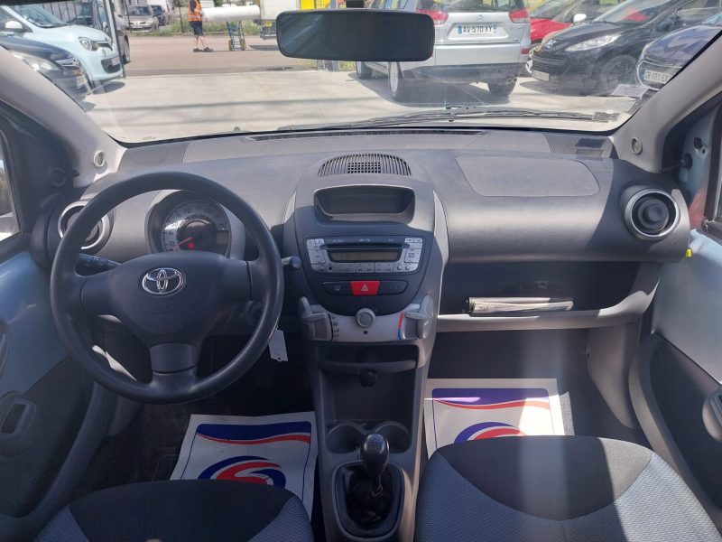 TOYOTA AYGO 2006