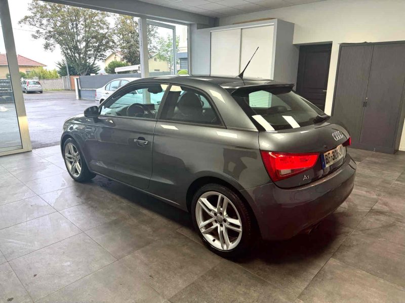 AUDI A1 2010