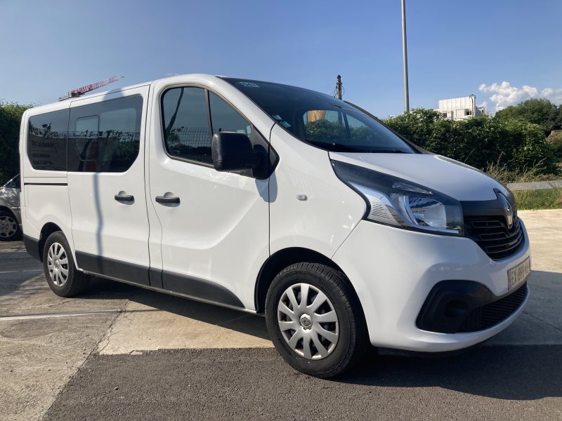 RENAULT TRAFIC III 9 PLACES L1H1 2018 MINIBUS