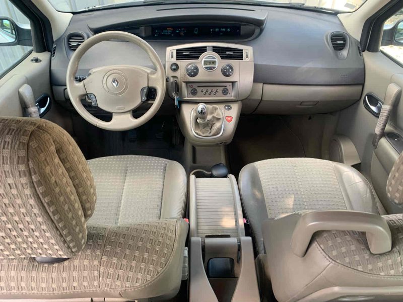 RENAULT SCENIC II 2006