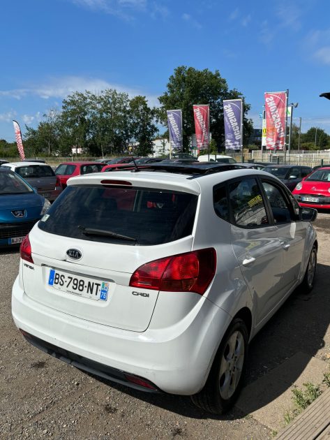 KIA VENGA Toit ouvrant  2011